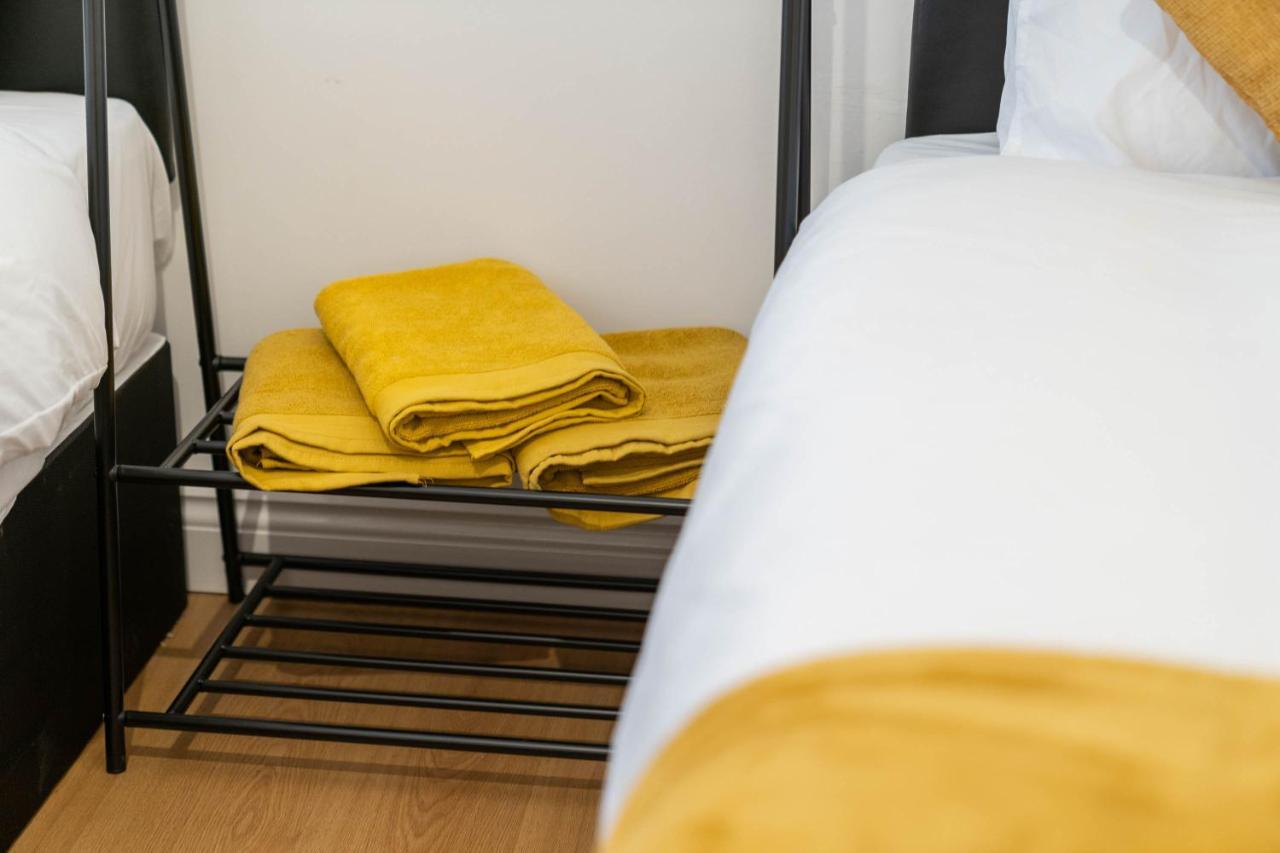 Two Bedroom Apartment-One Choice Stays- Jewellery Quarter เบอร์มิงแฮม ภายนอก รูปภาพ
