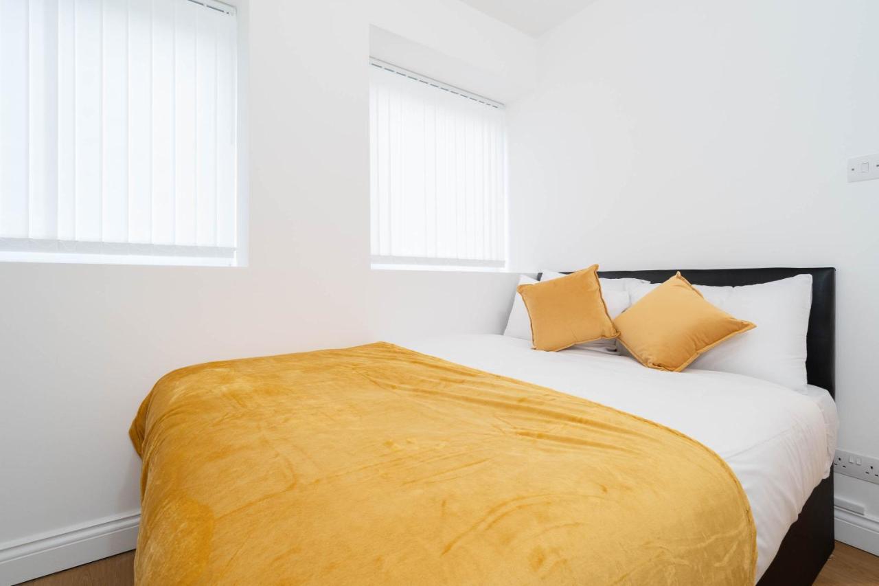Two Bedroom Apartment-One Choice Stays- Jewellery Quarter เบอร์มิงแฮม ภายนอก รูปภาพ