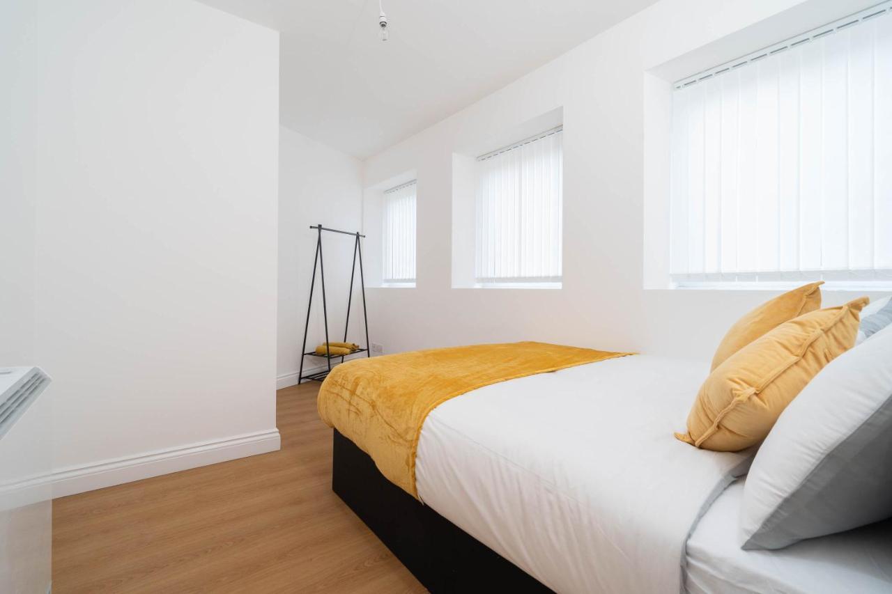 Two Bedroom Apartment-One Choice Stays- Jewellery Quarter เบอร์มิงแฮม ภายนอก รูปภาพ