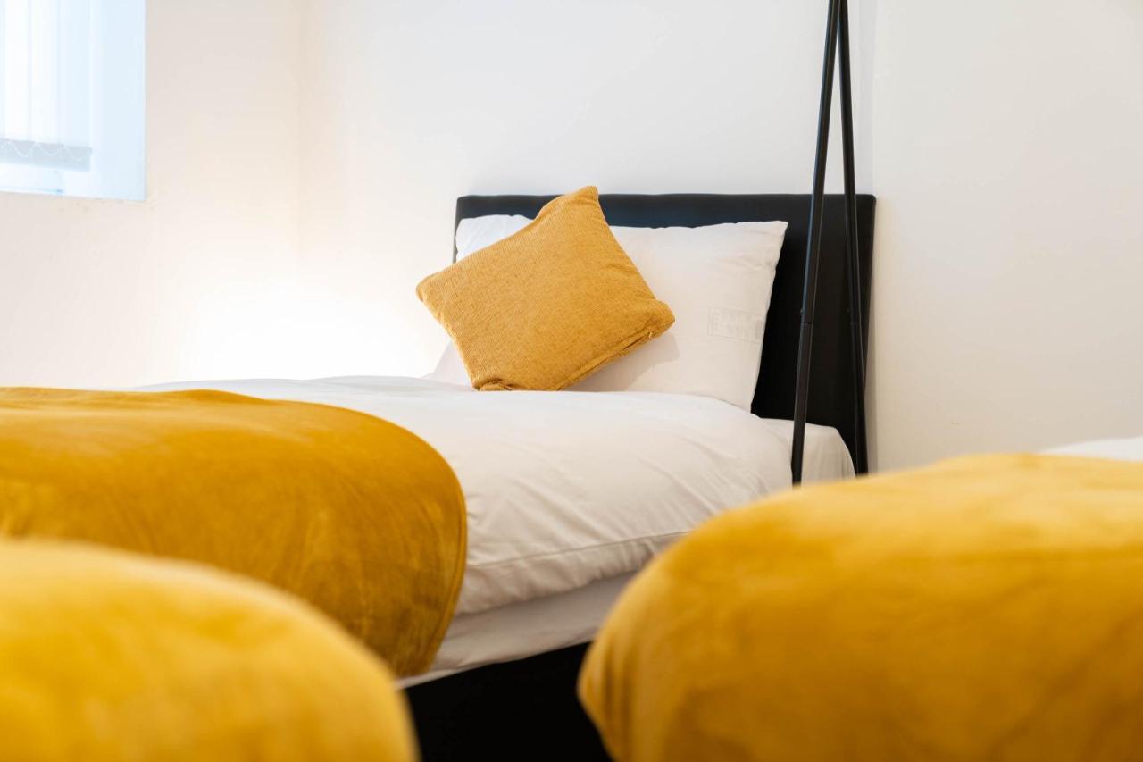 Two Bedroom Apartment-One Choice Stays- Jewellery Quarter เบอร์มิงแฮม ภายนอก รูปภาพ